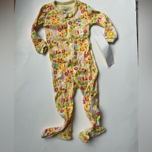 NWT- Children’s Place footed floral pajamas size 12 month